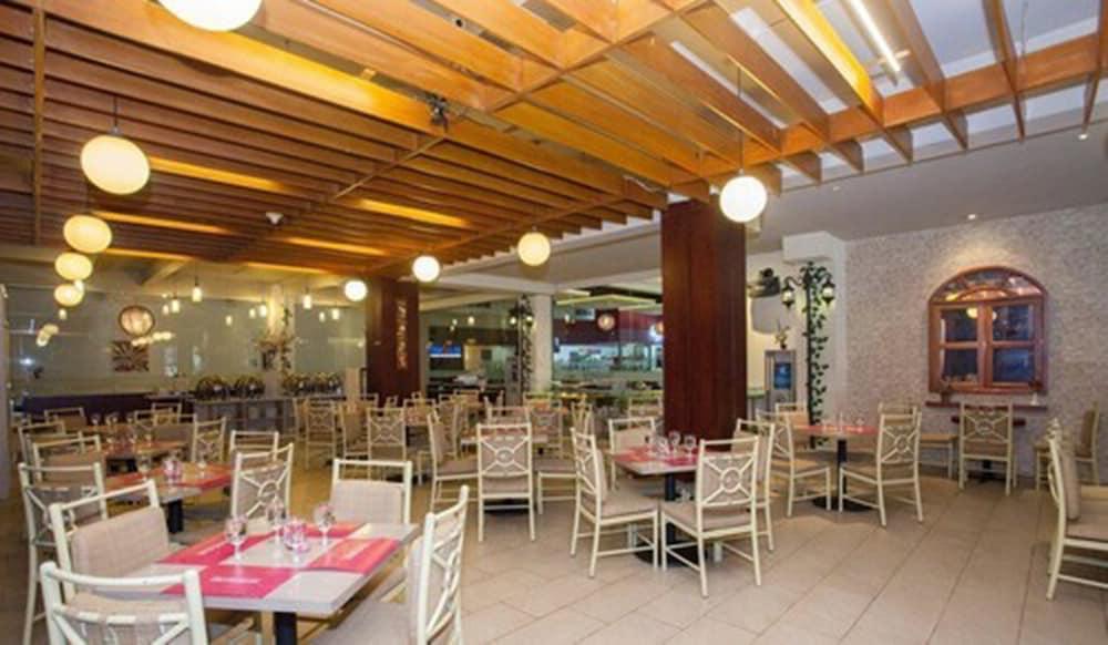 Favehotel Premier Cihampelas Bandung Kültér fotó